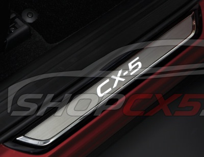 Накладки на пороги с подсветкой Mazda CX-5 (2017-по н.в.) Mazda CX-5 Shop - авто запчасти, расходные материалы и аксессуары для Mazda CX-5 | shopcx5.ru